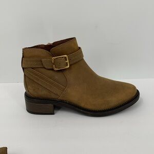 Clarks Maye Strap ankle boots brown nubuck distressed shoe women zipper new 6.5